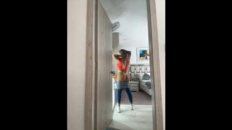 Media: dianita_1988 Stripchat 2024-09-21 17:38:00