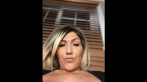 Media: littlemisseeve Stripchat 2024-09-21 00:46:00