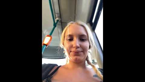 Media: milkyy_wway Stripchat 2024-09-21 10:13:00
