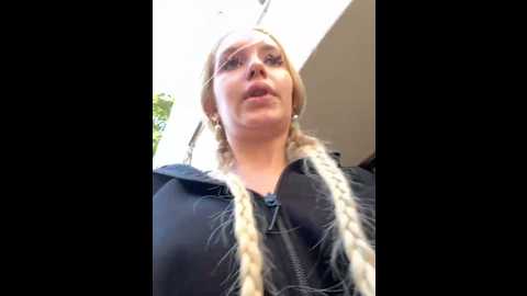 Media: milkyy_wway Stripchat 2024-09-21 10:28:00