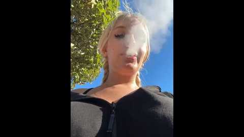 Media: milkyy_wway Stripchat 2024-09-21 11:08:00
