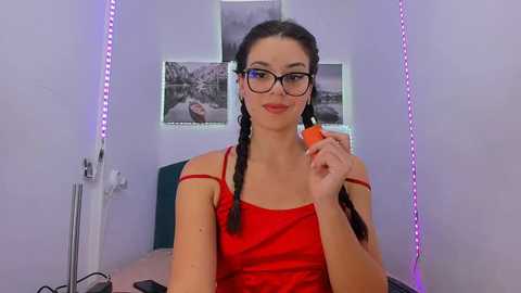 Media: redasshottie Stripchat 2024-09-21 02:34:00