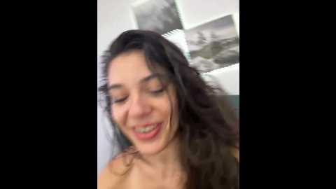 Media: redasshottie Stripchat 2024-09-21 10:43:00