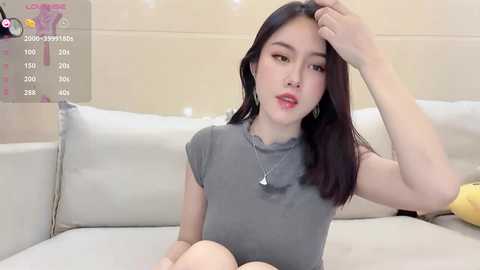 Media: ruoling_19 Stripchat 2024-09-21 14:40:00