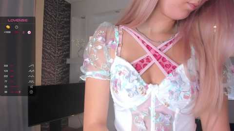Media: saralawsonny Stripchat 2024-09-21 08:12:00
