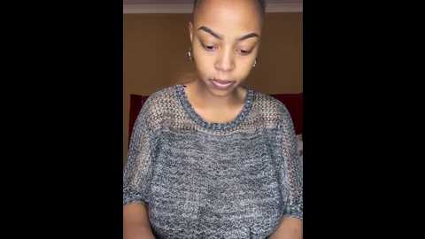 Media: tamia_98 Stripchat 2024-09-21 03:08:00