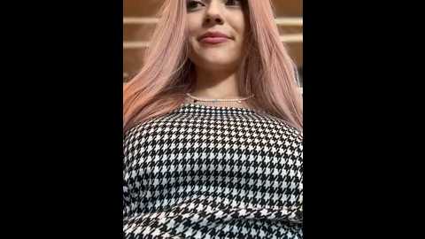 Media: times__square Stripchat 2024-09-21 05:22:00