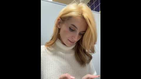 Media: _angelari_ Stripchat 2024-09-22 19:33:00