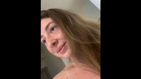Media: curvyflawless Stripchat 2024-09-22 13:14:00