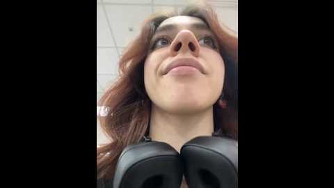 Media: lily__belle Stripchat 2024-09-22 17:13:00
