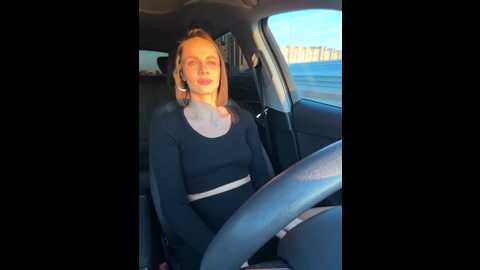 Media: maya_bay Stripchat 2024-09-22 15:42:00