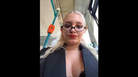 Media: milkyy_wway Stripchat 2024-09-22 07:36:00