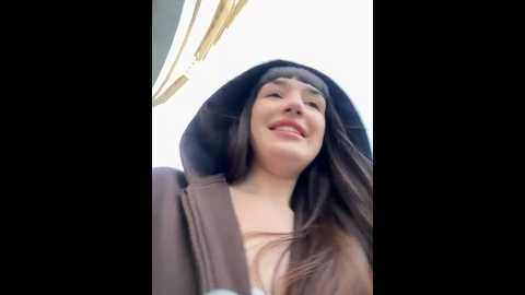 Media: sophie_avory Stripchat 2024-09-22 14:26:00