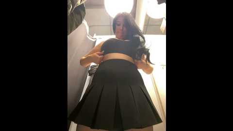 Media: tisha_busty Stripchat 2024-09-22 16:35:00