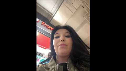 Media: tisha_busty Stripchat 2024-09-22 17:28:00
