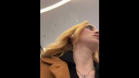 Media: _angelari_ Stripchat 2024-09-23 18:34:00