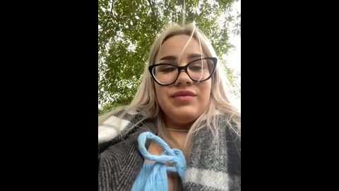 Media: charming_evaa Stripchat 2024-09-23 08:28:00