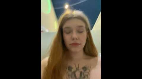 Media: honey___hot Stripchat 2024-09-23 18:08:00