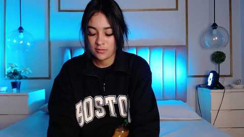 Media: jasmine_lander Stripchat 2024-09-23 22:36:00