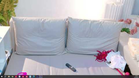 Media: mimigougou_666 Stripchat 2024-09-23 15:30:00