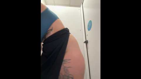 Media: tattoogirlalia Stripchat 2024-09-23 08:37:00