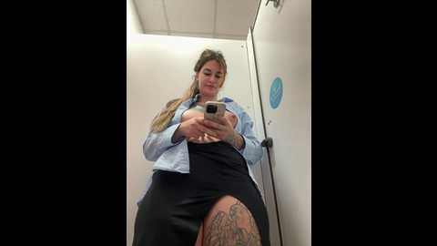 Media: tattoogirlalia Stripchat 2024-09-23 10:13:00