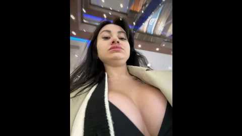 Media: wet__bunny Stripchat 2024-09-23 10:13:00