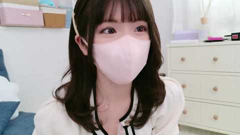Media: _minami_ Stripchat 2024-09-24 03:31:00