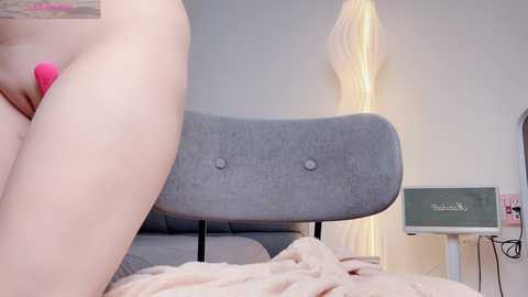 Media: bejeni_sweet Stripchat 2024-09-24 04:56:00
