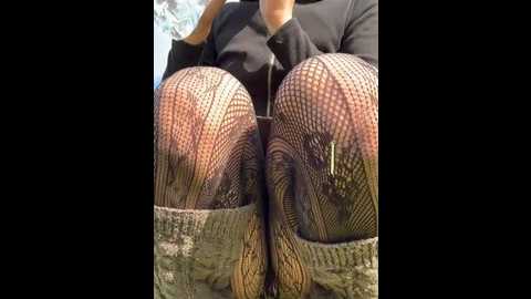 Media: bigbabykiki Stripchat 2024-09-24 08:25:00