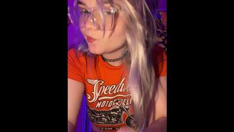 Media: cutiepiespanks Stripchat 2024-09-24 04:29:00