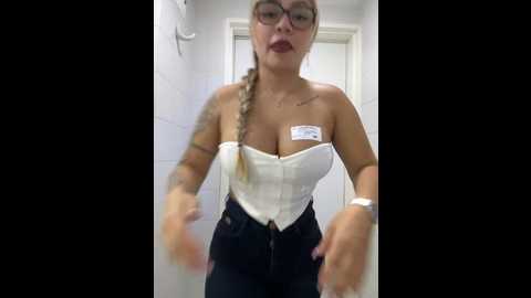 Media: dianita_1988 Stripchat 2024-09-24 19:41:00