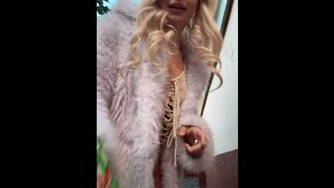 Media: melissa_grr Stripchat 2024-09-24 15:06:00