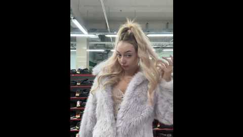 Media: melissa_grr Stripchat 2024-09-24 16:44:00