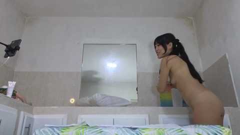 Media: miyamoto_marina Stripchat 2024-09-24 15:24:00