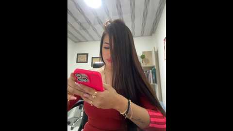 Media: sara_fun Stripchat 2024-09-24 13:29:00