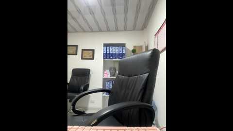 Media: sara_fun Stripchat 2024-09-24 17:36:00