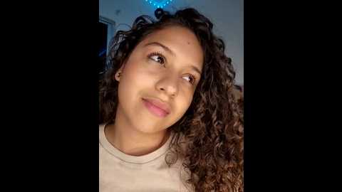 Media: shara_dreams Stripchat 2024-09-24 01:21:00