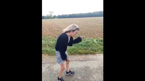 Media: timide_girl2 Stripchat 2024-09-24 09:07:00