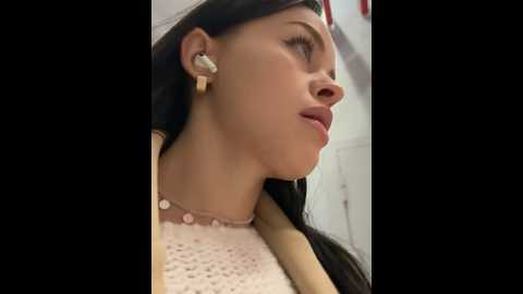 Media: angelinateller Stripchat 2024-09-25 06:50:00