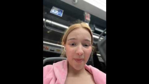 Media: baby_tiny Stripchat 2024-09-25 17:33:00