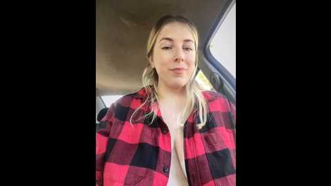 Media: mommmyyummy Stripchat 2024-09-25 12:13:00