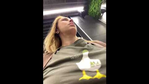 Media: sweet___emily Stripchat 2024-09-25 15:29:00