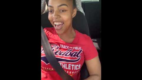 Media: tamia_98 Stripchat 2024-09-25 12:34:00