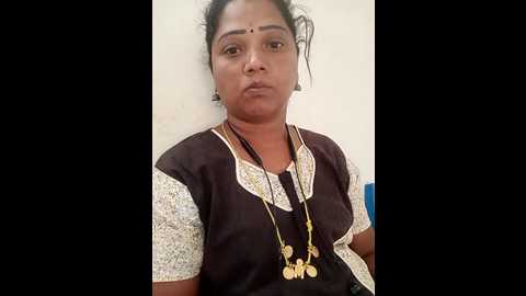 Media: tamil_ruthira Stripchat 2024-09-25 01:53:00