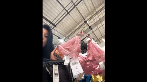 Media: tisha_busty Stripchat 2024-09-25 15:14:00