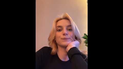 Media: _angelari_ Stripchat 2024-09-26 15:51:00