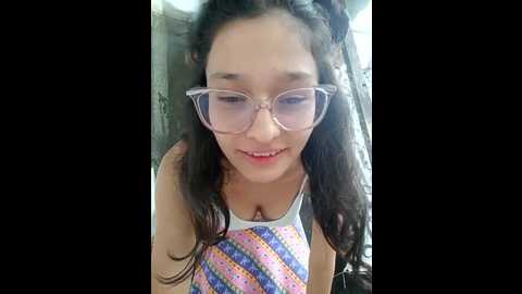 Media: ary_18 Stripchat 2024-09-26 13:21:00