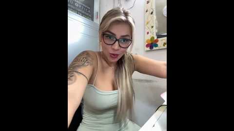 Media: dianita_1988 Stripchat 2024-09-26 15:00:00