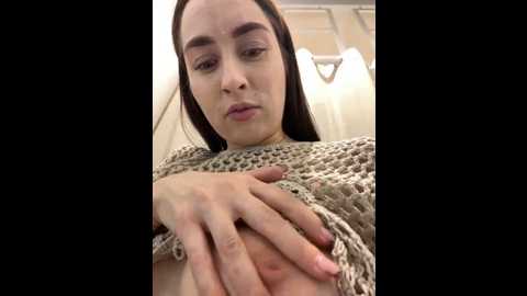 Media: holly_play Stripchat 2024-09-26 14:29:00